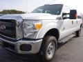 Oxford White - F350 Super Duty XL Crew Cab 4x4 Photo No. 31