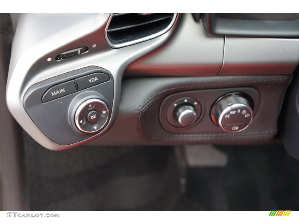 2012 Ferrari 458 Italia Controls Photo #105103593