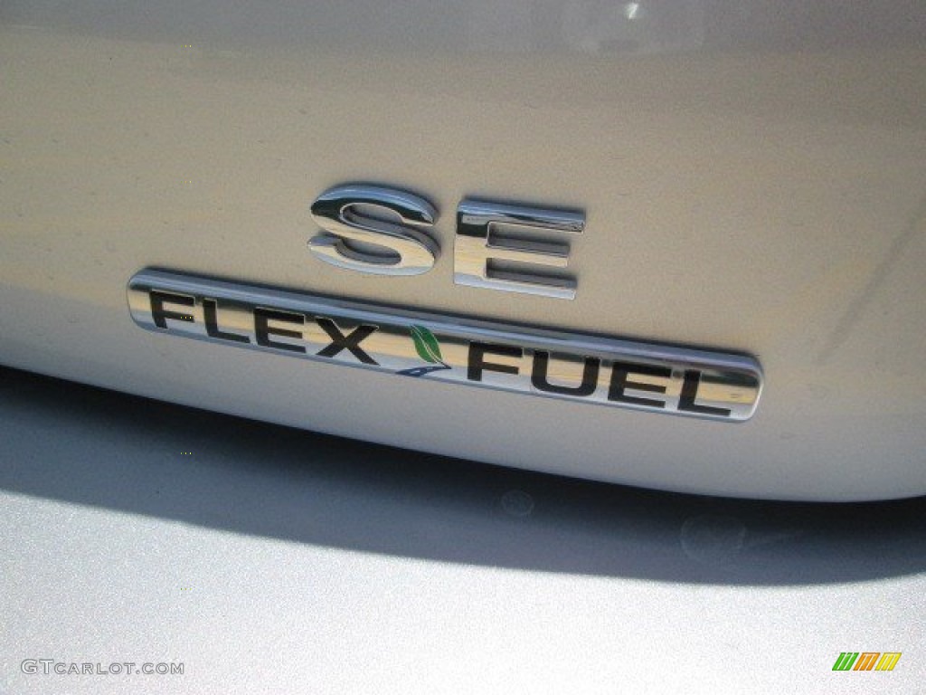 2015 Focus SE Sedan - Ingot Silver Metallic / Charcoal Black photo #10