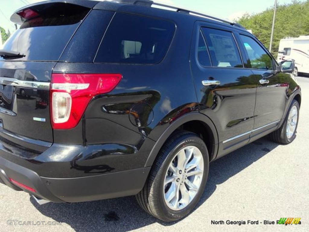 2015 Explorer Limited 4WD - Tuxedo Black / Pecan photo #37