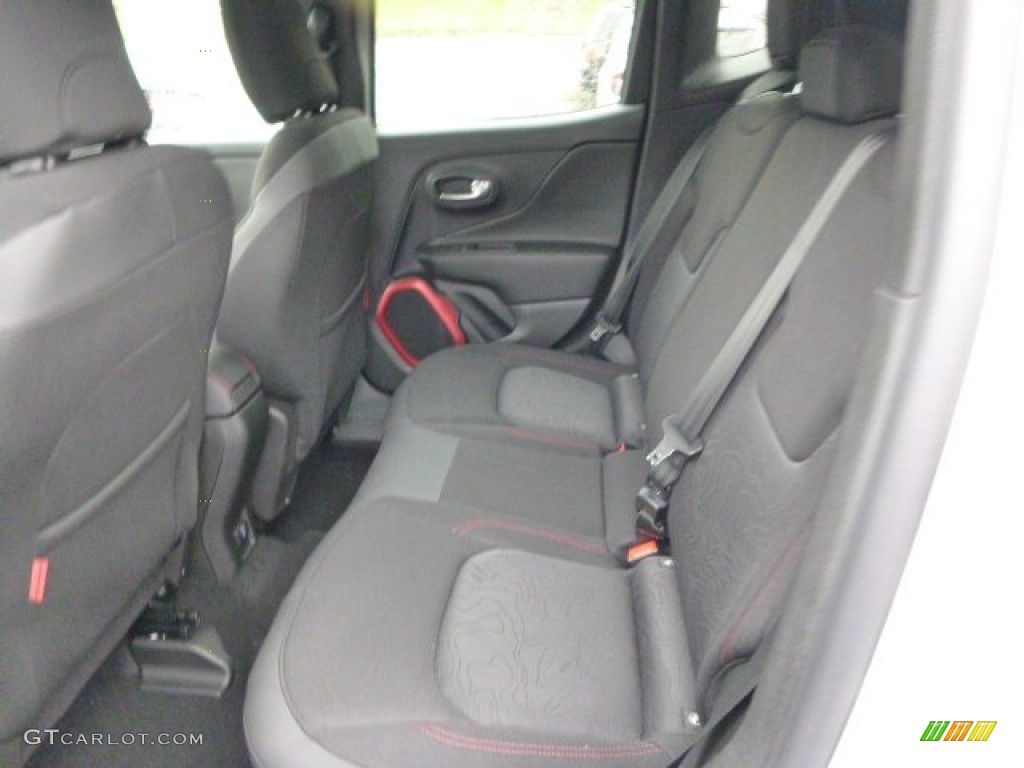 2015 Jeep Renegade Trailhawk 4x4 Rear Seat Photos
