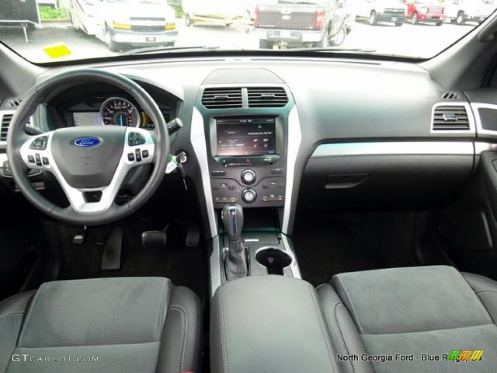 2015 Explorer XLT 4WD - Bronze Fire / Charcoal Black photo #20