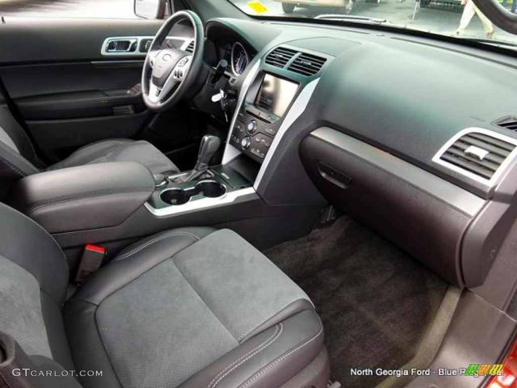2015 Explorer XLT 4WD - Bronze Fire / Charcoal Black photo #32