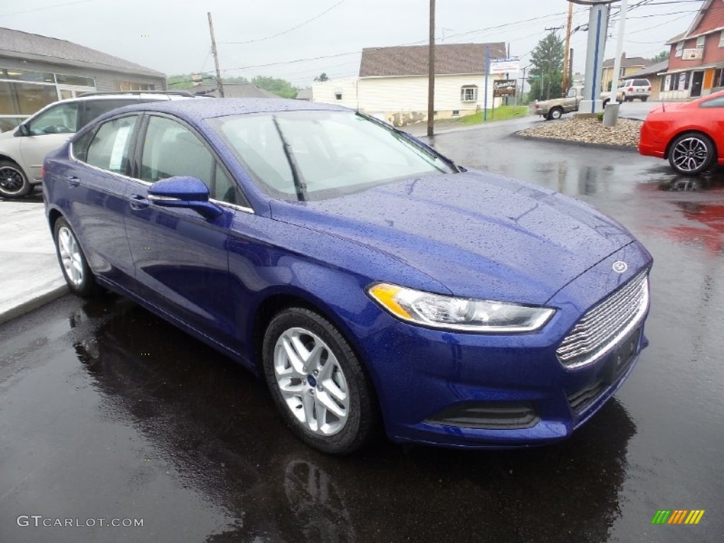 2016 Fusion SE - Deep Impact Blue Metallic / Charcoal Black photo #9