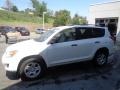Super White - RAV4 I4 4WD Photo No. 4