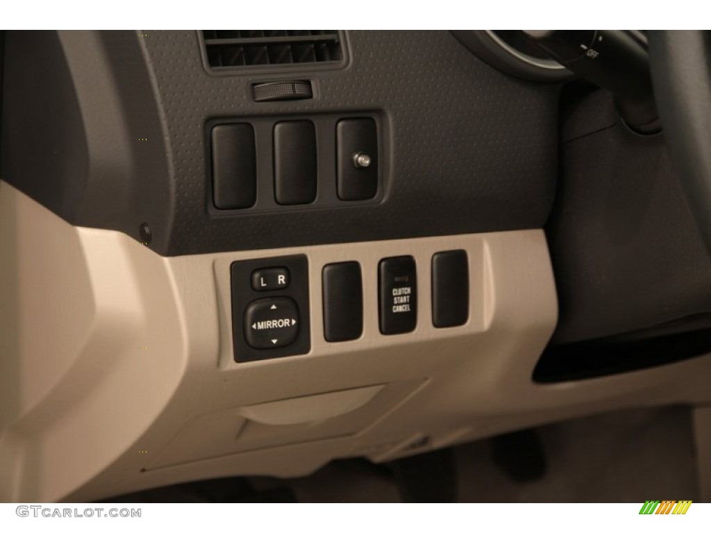 2008 Toyota Tacoma Access Cab 4x4 Controls Photo #105120081
