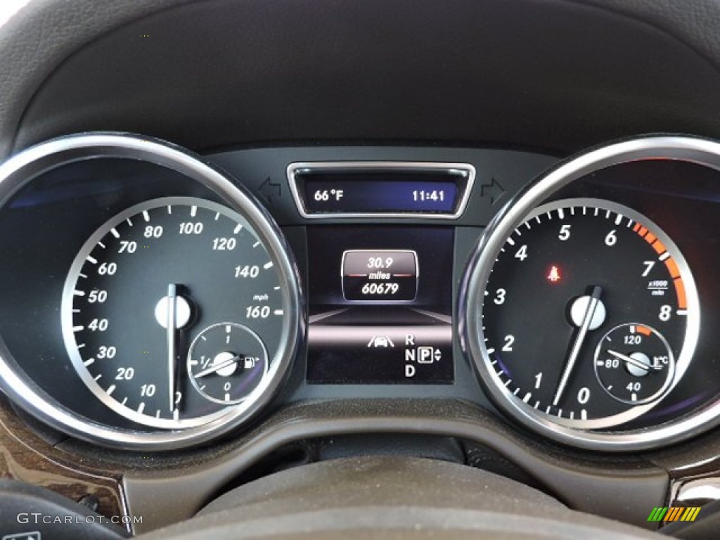 2013 Mercedes-Benz GL 450 4Matic Gauges Photos