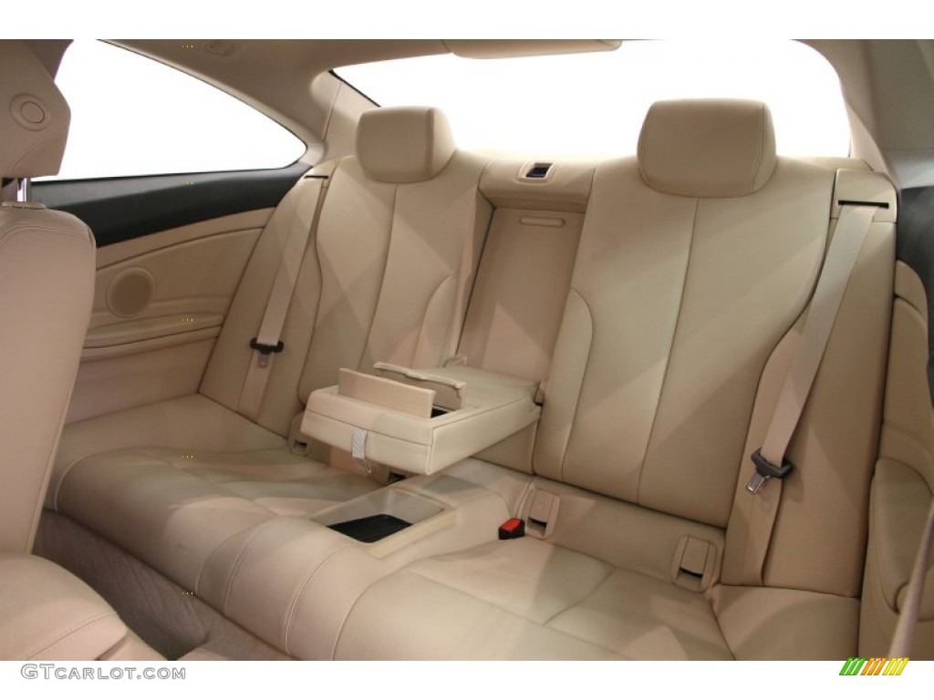 2015 BMW 4 Series 428i xDrive Coupe Rear Seat Photos