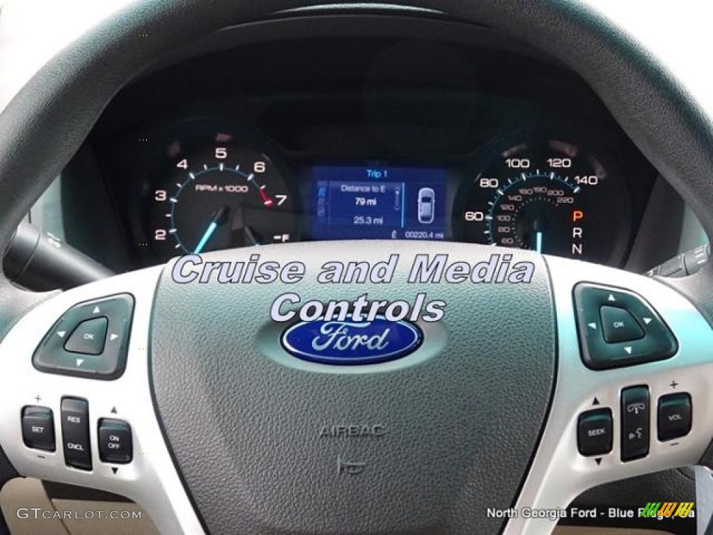 2015 Explorer FWD - Oxford White / Medium Light Stone photo #19