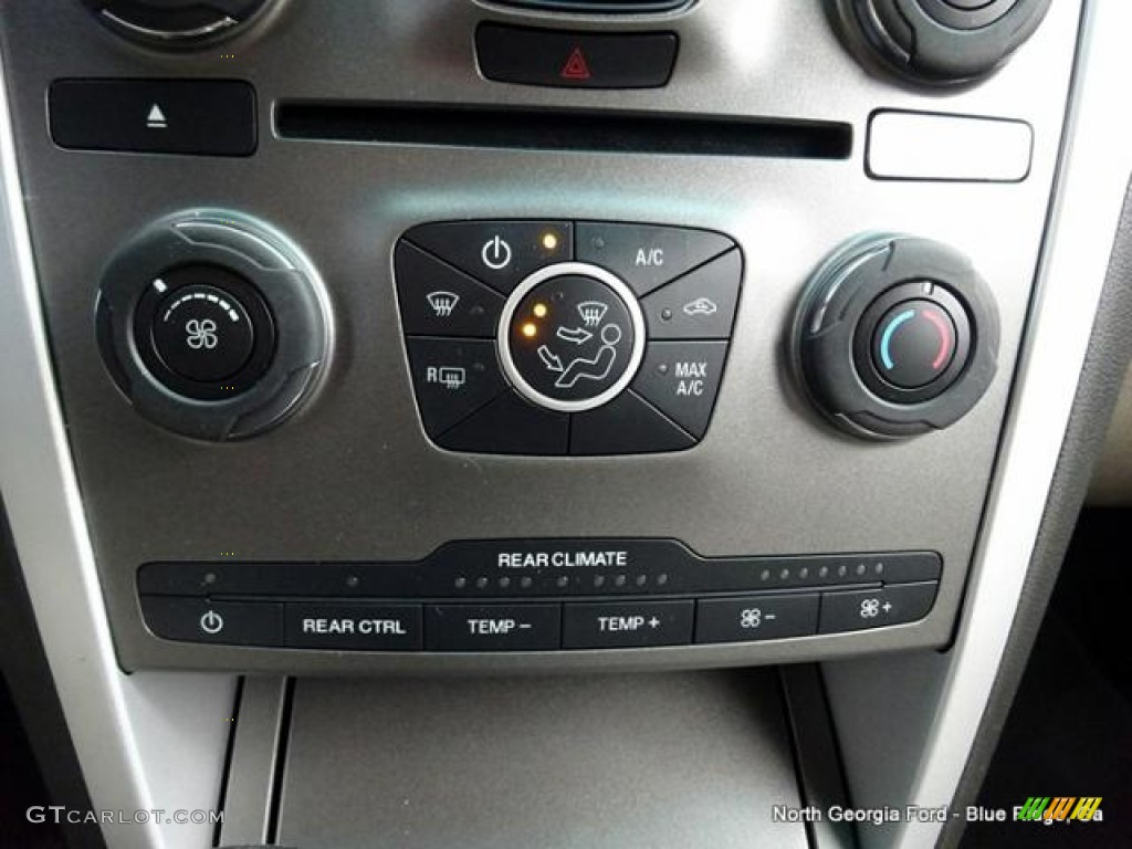 2015 Explorer FWD - Oxford White / Medium Light Stone photo #22