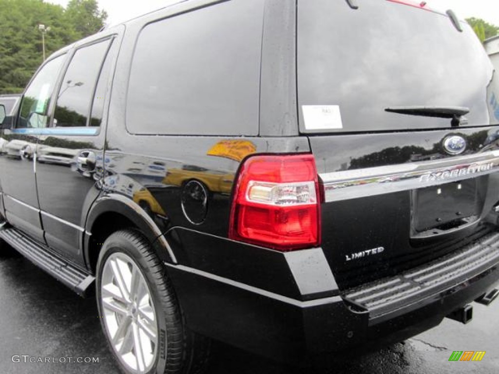 2015 Expedition Limited - Tuxedo Black Metallic / Ebony photo #40