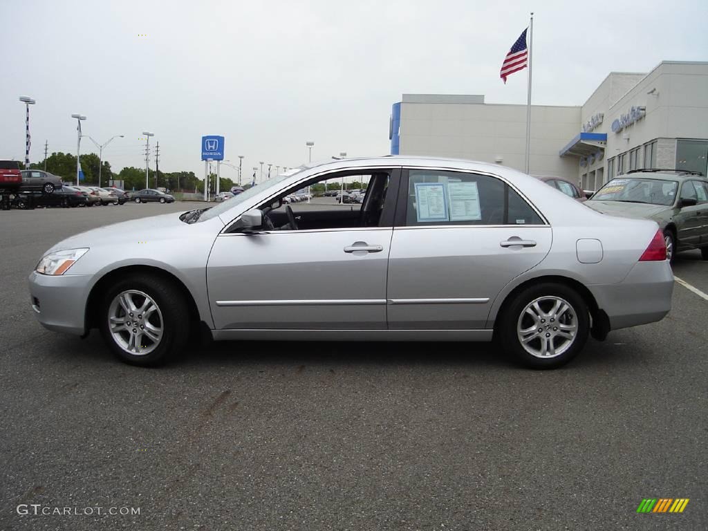 2006 Accord EX Sedan - Alabaster Silver Metallic / Black photo #2