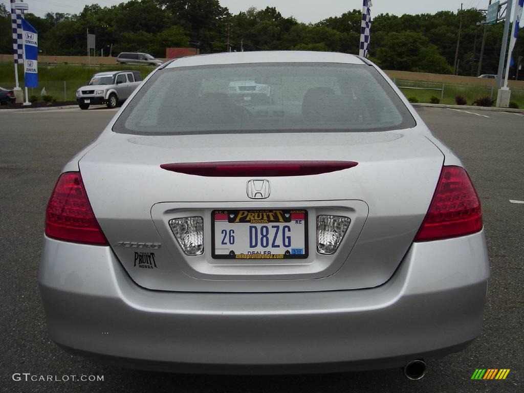 2006 Accord EX Sedan - Alabaster Silver Metallic / Black photo #4