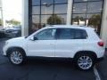 Pure White - Tiguan SE Photo No. 2