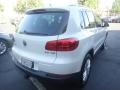 Pure White - Tiguan SE Photo No. 5