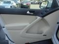 Pure White - Tiguan SE Photo No. 12