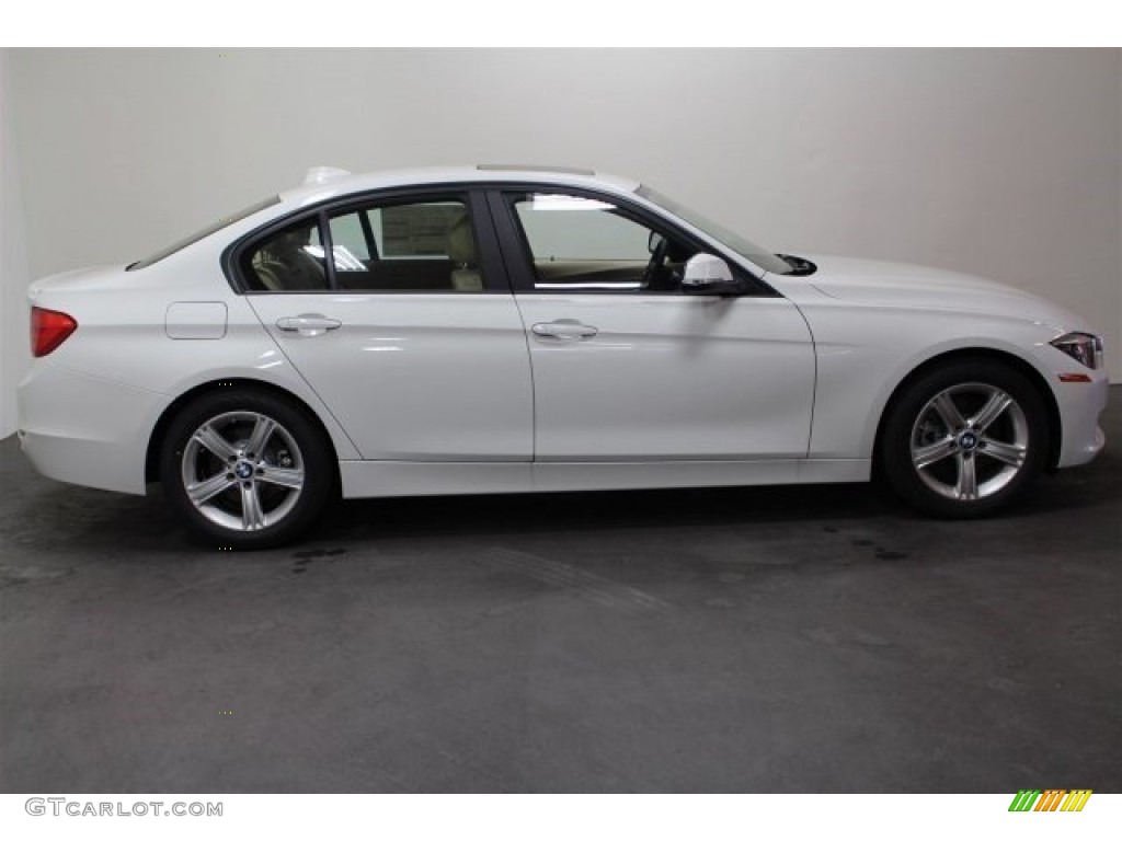 2015 3 Series 328i Sedan - Alpine White / Venetian Beige photo #2