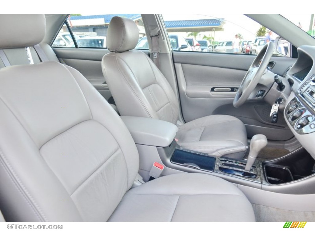 2003 Toyota Camry XLE Interior Color Photos