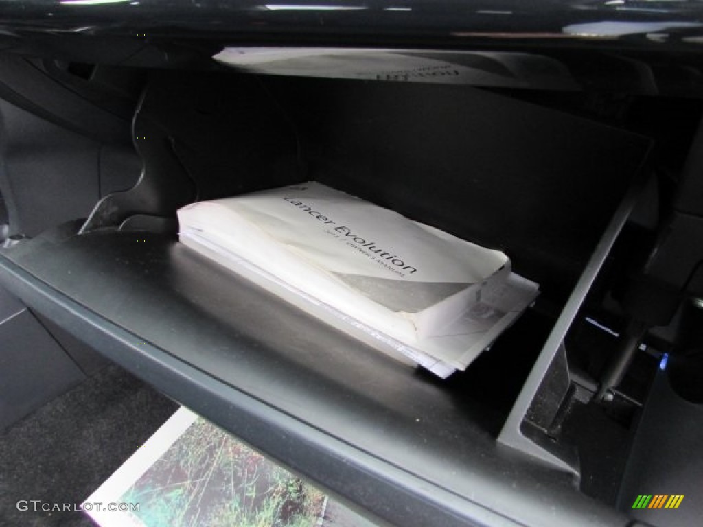 2013 Lancer Evolution GSR - Phantom Black / Black photo #33