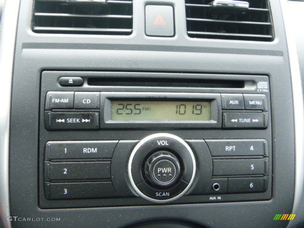 2014 Versa 1.6 S Sedan - Magnetic Gray / Charcoal photo #16