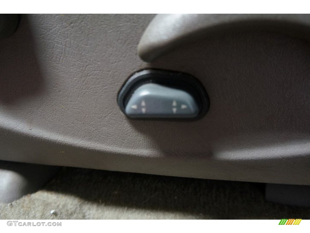 2001 Blazer LS 4x4 - Indigo Blue Metallic / Medium Gray photo #15