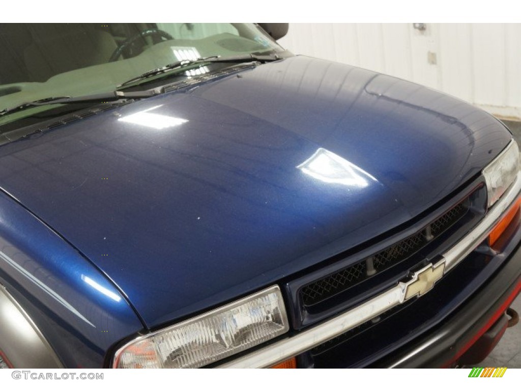 2001 Blazer LS 4x4 - Indigo Blue Metallic / Medium Gray photo #33