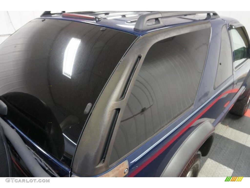 2001 Blazer LS 4x4 - Indigo Blue Metallic / Medium Gray photo #66