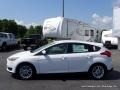 2015 Oxford White Ford Focus SE Hatchback  photo #2