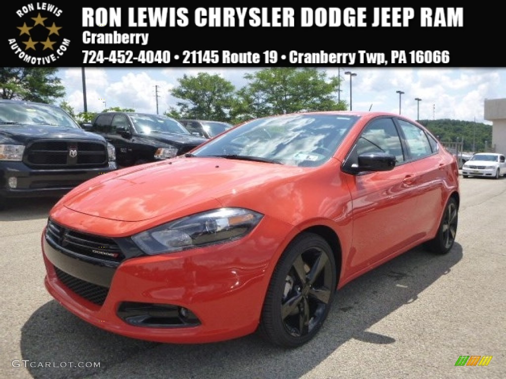 2015 Dart SXT - Vitamin C / Black/Light Tungsten Accent Stitching photo #1