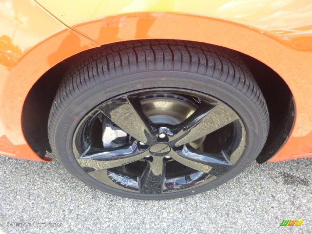 2015 Dart SXT - Vitamin C / Black/Light Tungsten Accent Stitching photo #2