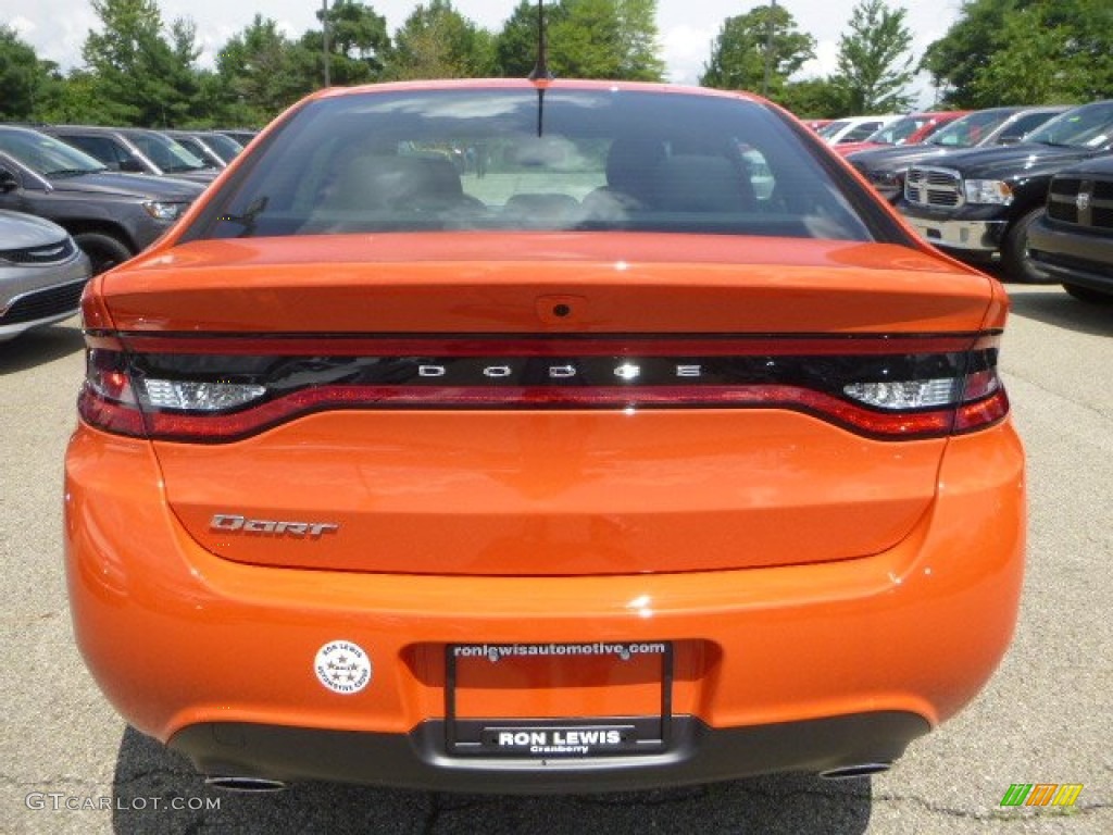 2015 Dart SXT - Vitamin C / Black/Light Tungsten Accent Stitching photo #5