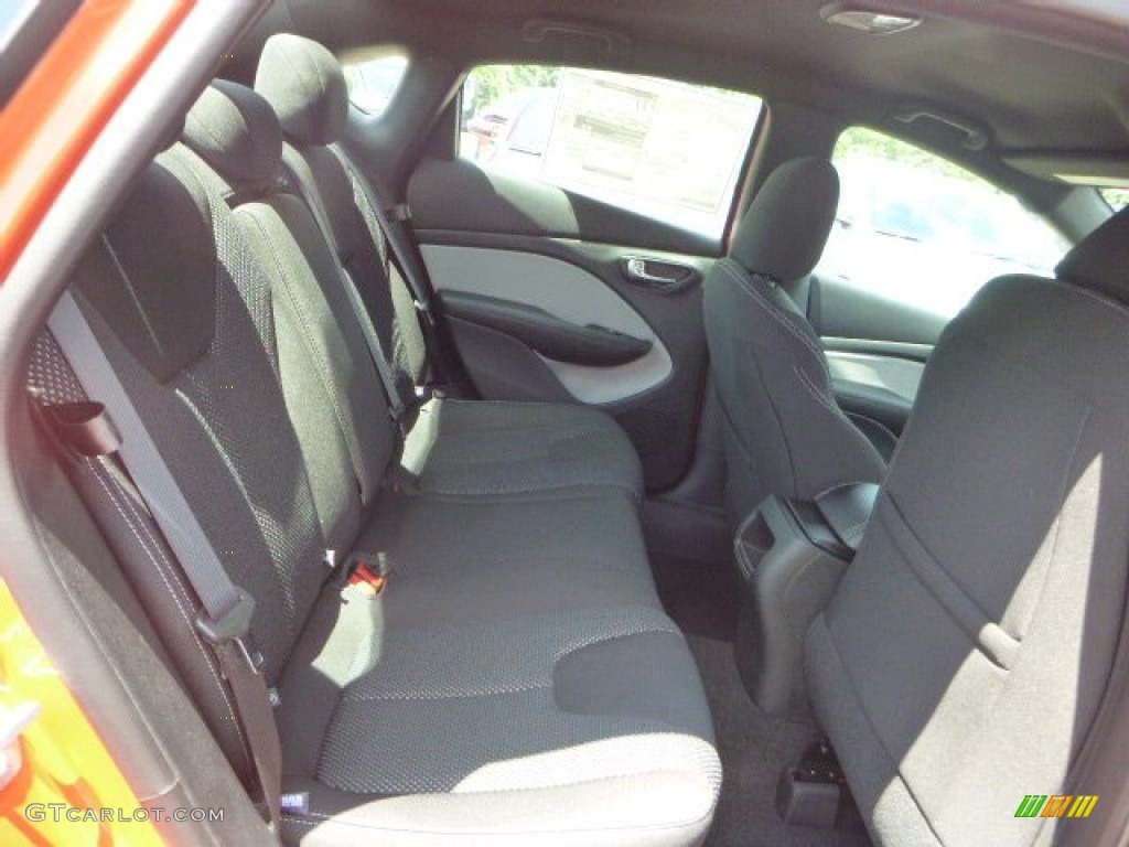 2015 Dart SXT - Vitamin C / Black/Light Tungsten Accent Stitching photo #12