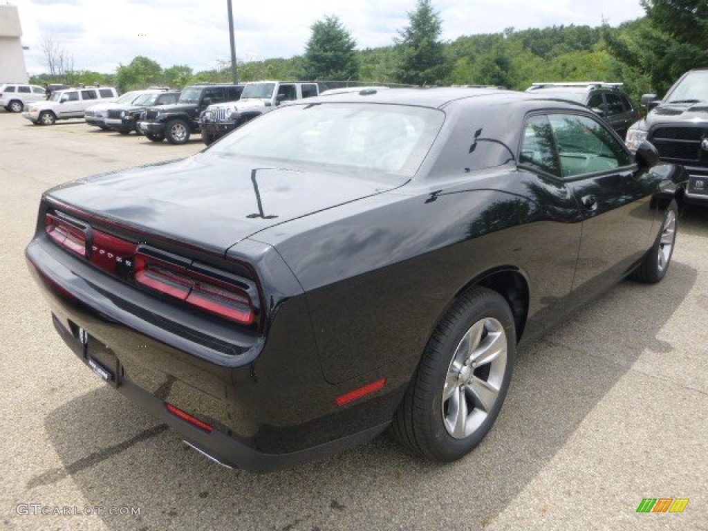 2015 Challenger SXT - Pitch Black / Black/Tungsten photo #5
