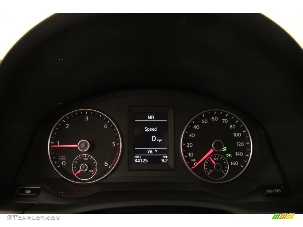 2010 Volkswagen Jetta TDI Sedan Gauges Photos