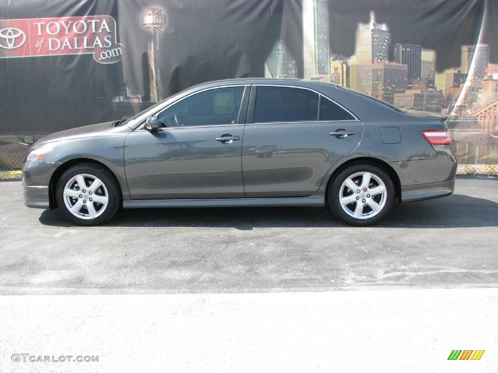 2007 Camry SE V6 - Magnetic Gray Metallic / Dark Charcoal photo #1