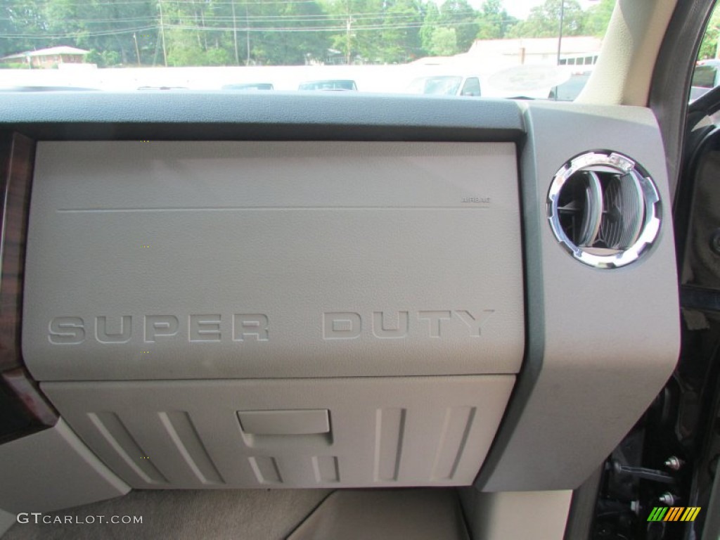 2008 F450 Super Duty Lariat Crew Cab 4x4 Dually - Black / Tan photo #22