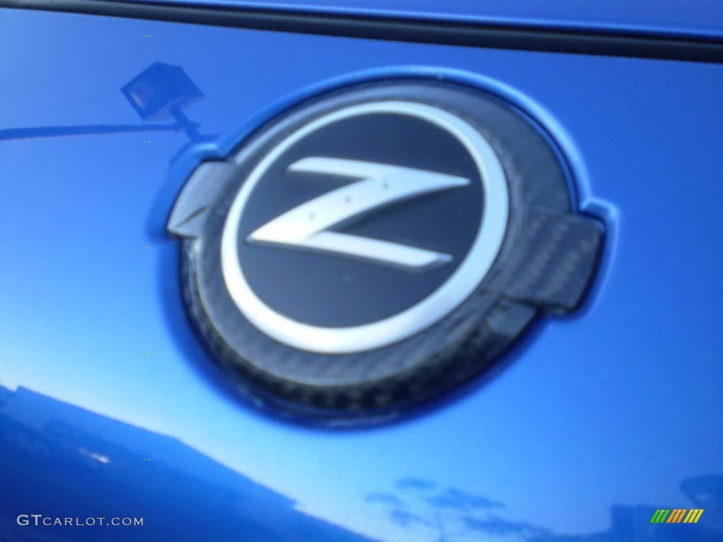 2003 350Z Enthusiast Coupe - Daytona Blue / Carbon Black photo #14