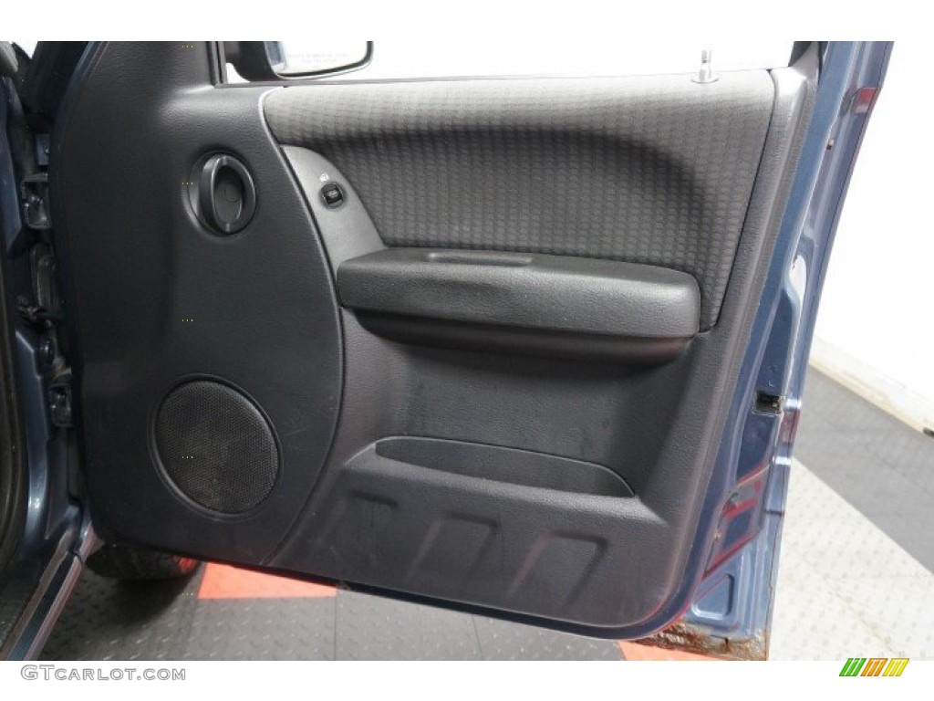2002 Jeep Liberty Sport 4x4 Door Panel Photos