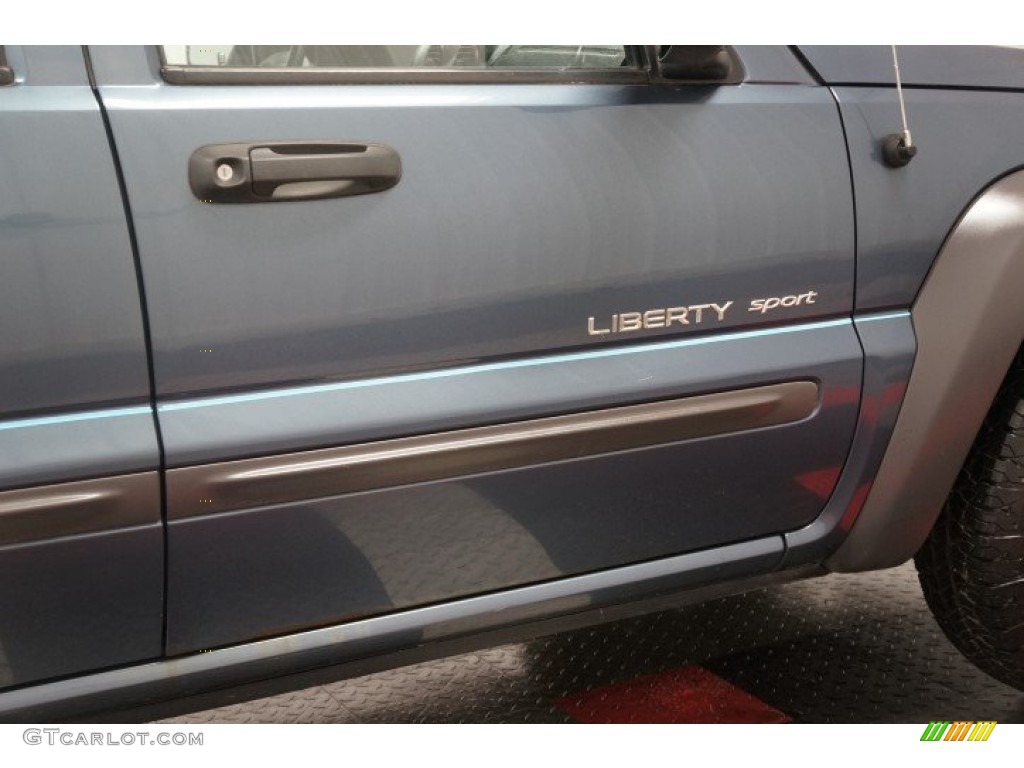2002 Liberty Sport 4x4 - Steel Blue Pearlcoat / Dark Slate Gray photo #44
