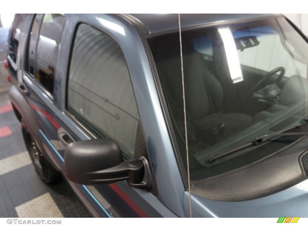 2002 Liberty Sport 4x4 - Steel Blue Pearlcoat / Dark Slate Gray photo #69