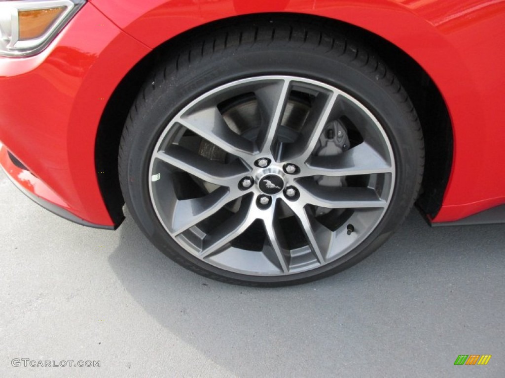 2015 Ford Mustang GT Premium Coupe Wheel Photos