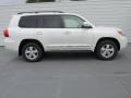 Blizzard Pearl White - Land Cruiser  Photo No. 3