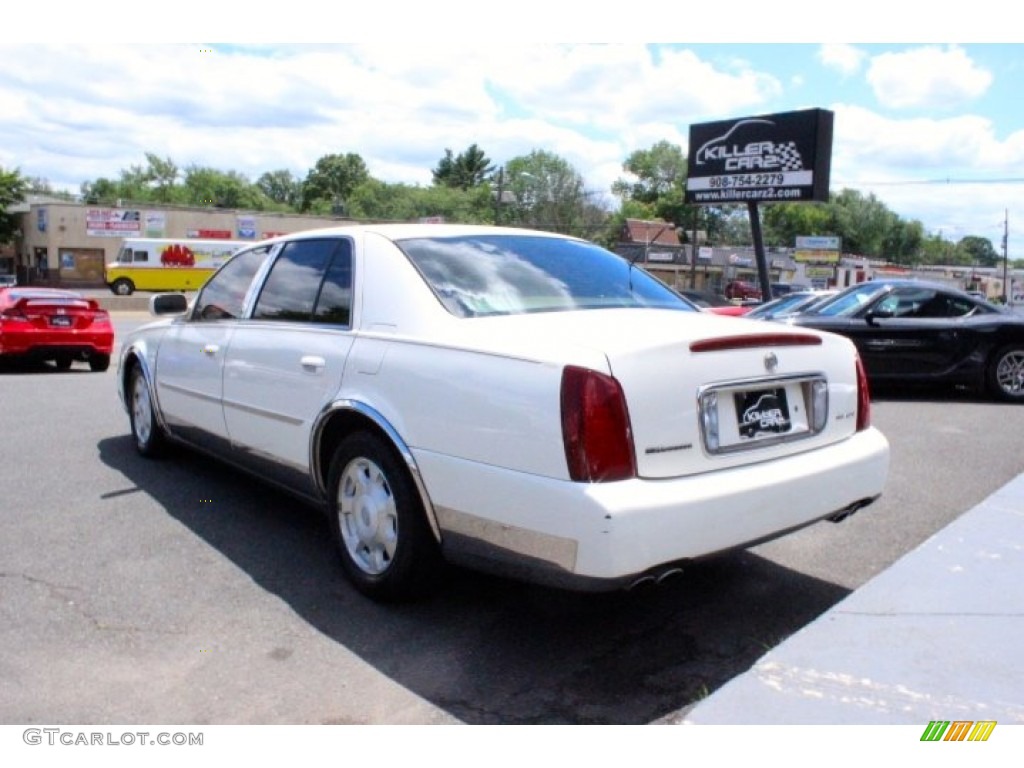 2002 DeVille Sedan - Cotillion White / Dark Gray photo #5