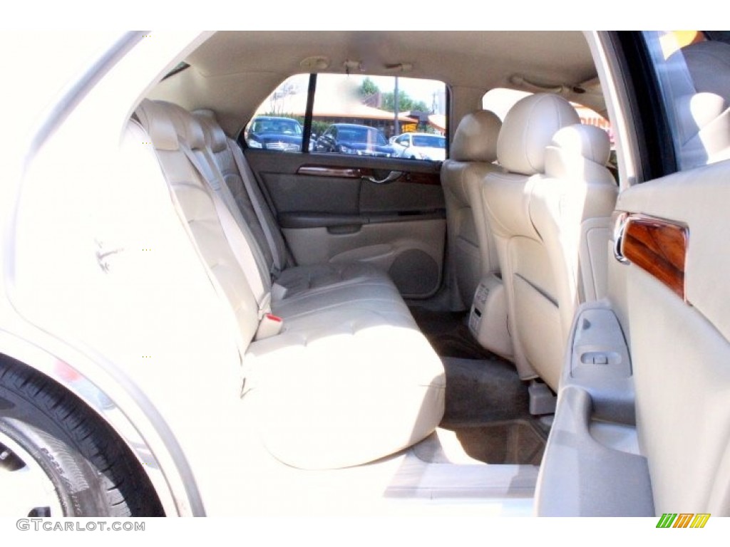 2002 DeVille Sedan - Cotillion White / Dark Gray photo #26