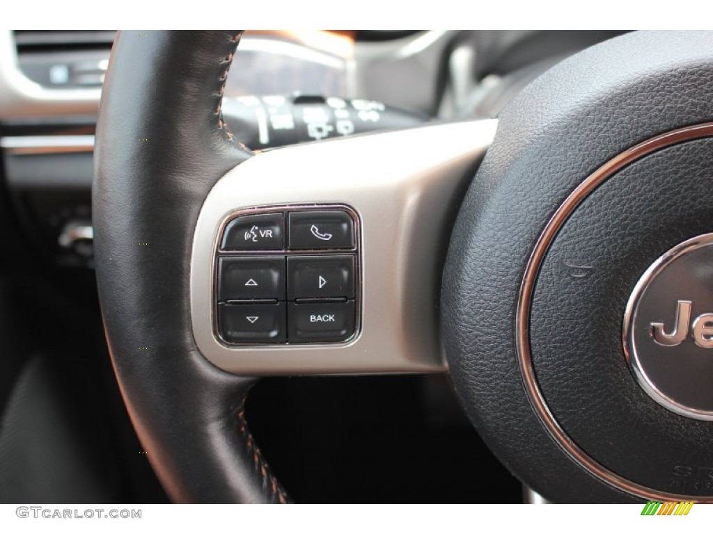 2012 Jeep Grand Cherokee Overland Controls Photo #105173703