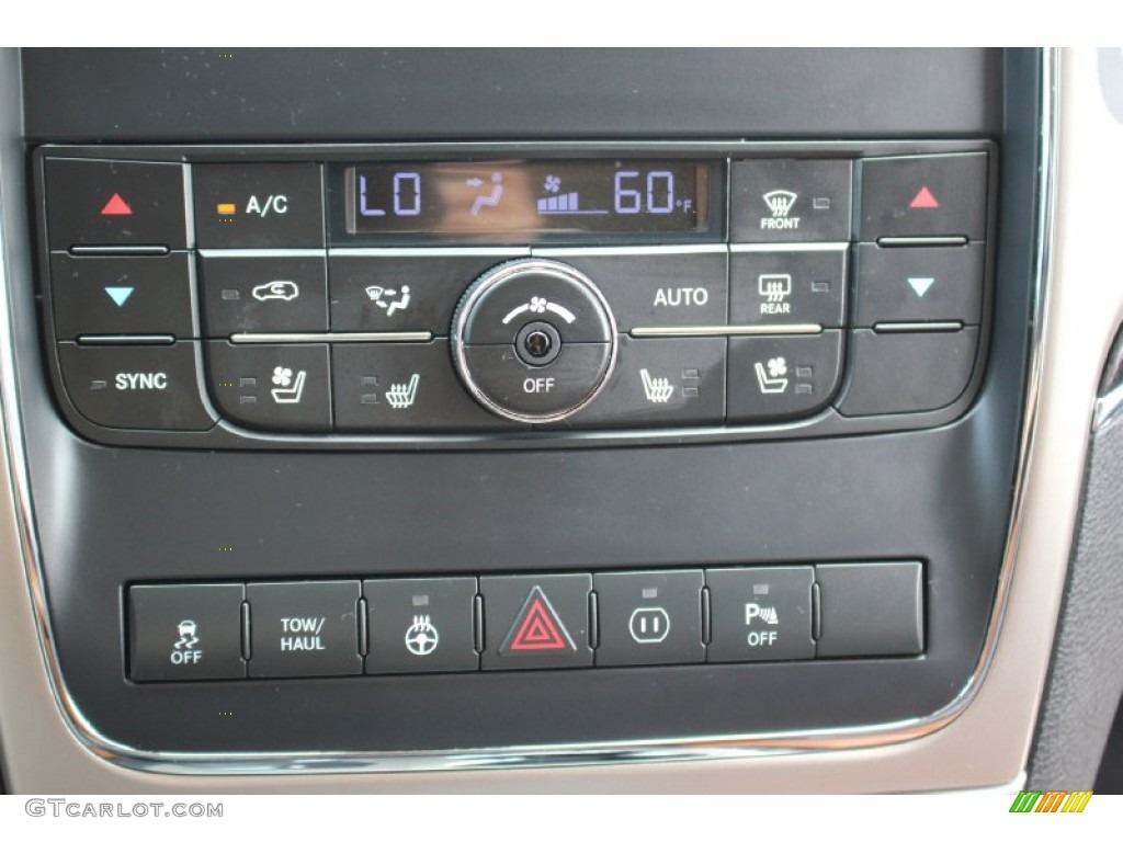2012 Jeep Grand Cherokee Overland Controls Photo #105173755