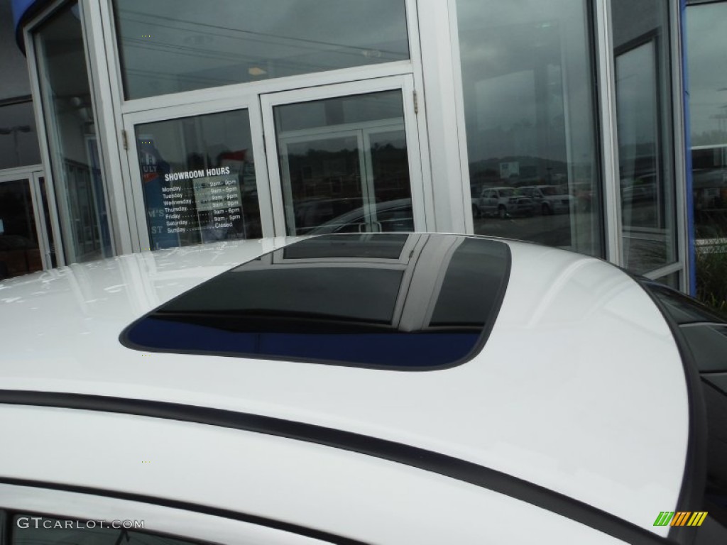 2011 Accord EX-L V6 Sedan - White Orchid Pearl / Ivory photo #2