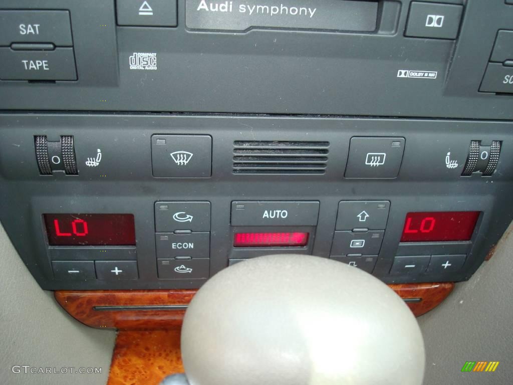 2004 A6 3.0 quattro Sedan - Brilliant Black / Beige photo #32