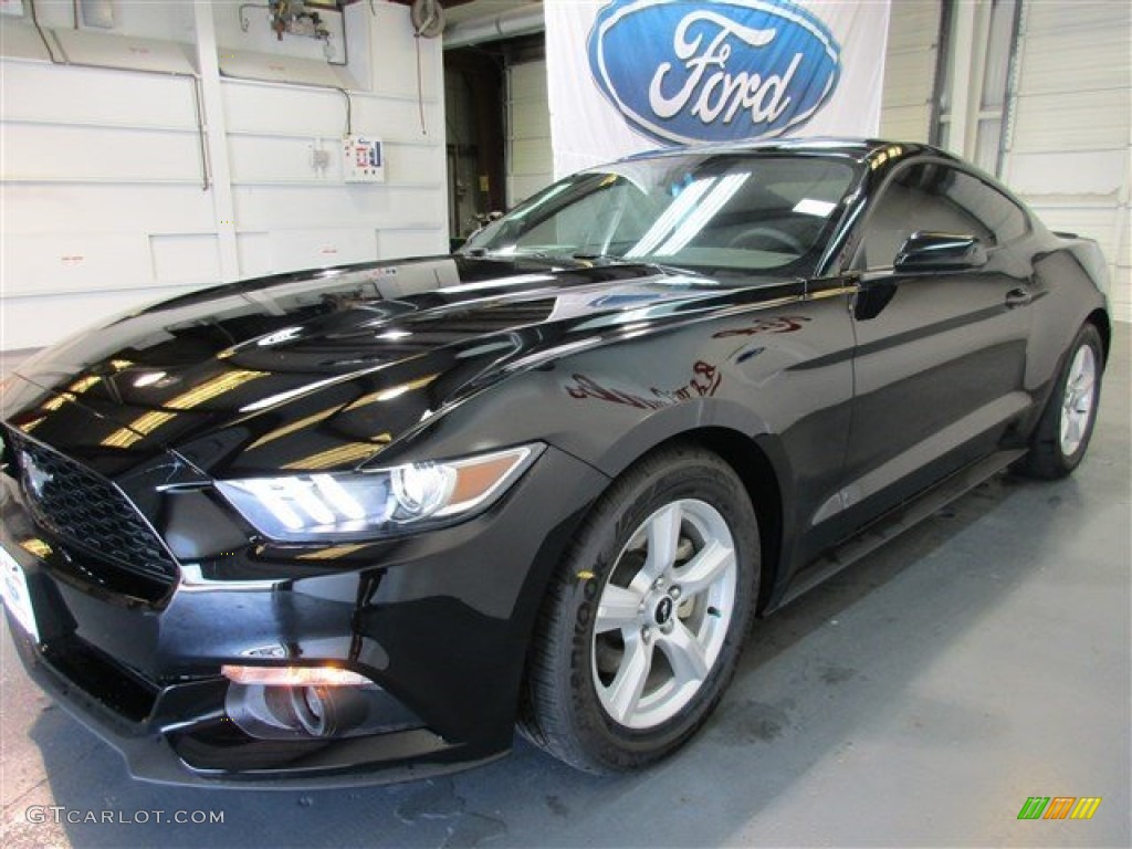 2015 Mustang EcoBoost Coupe - Black / Ebony photo #3