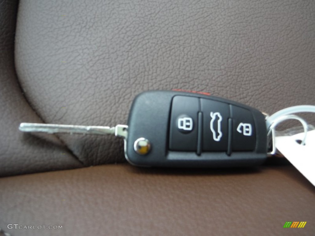 2015 Audi A3 2.0 Premium quattro Keys Photos
